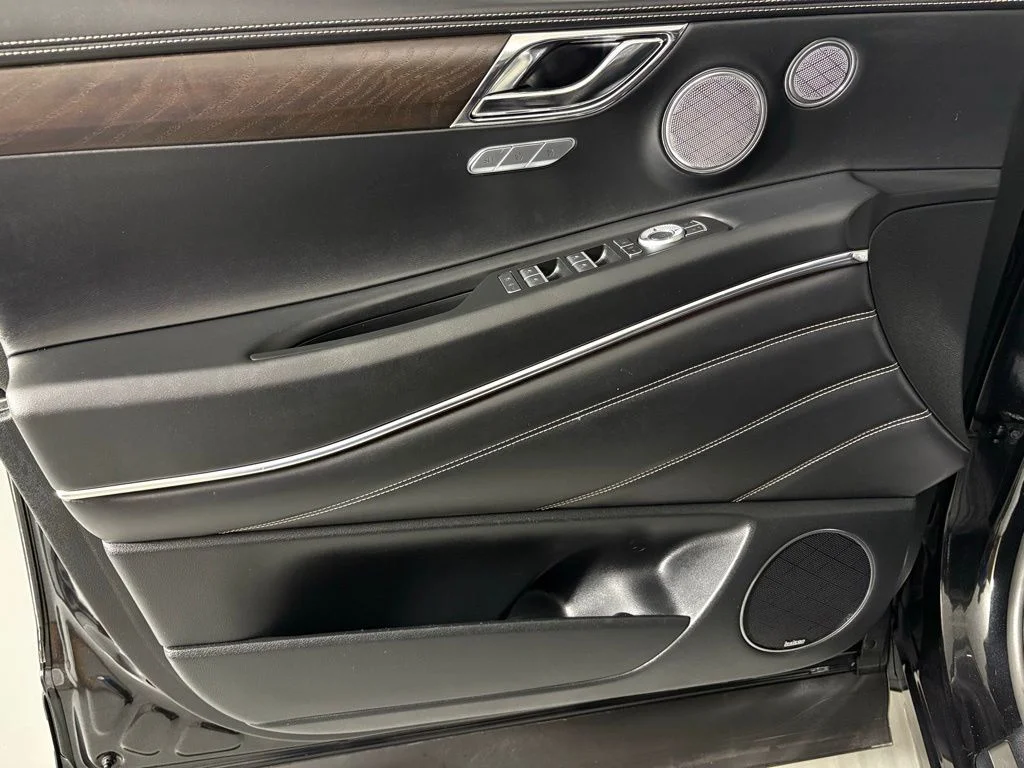 Used 2023 Black Genesis 3.5T image 13