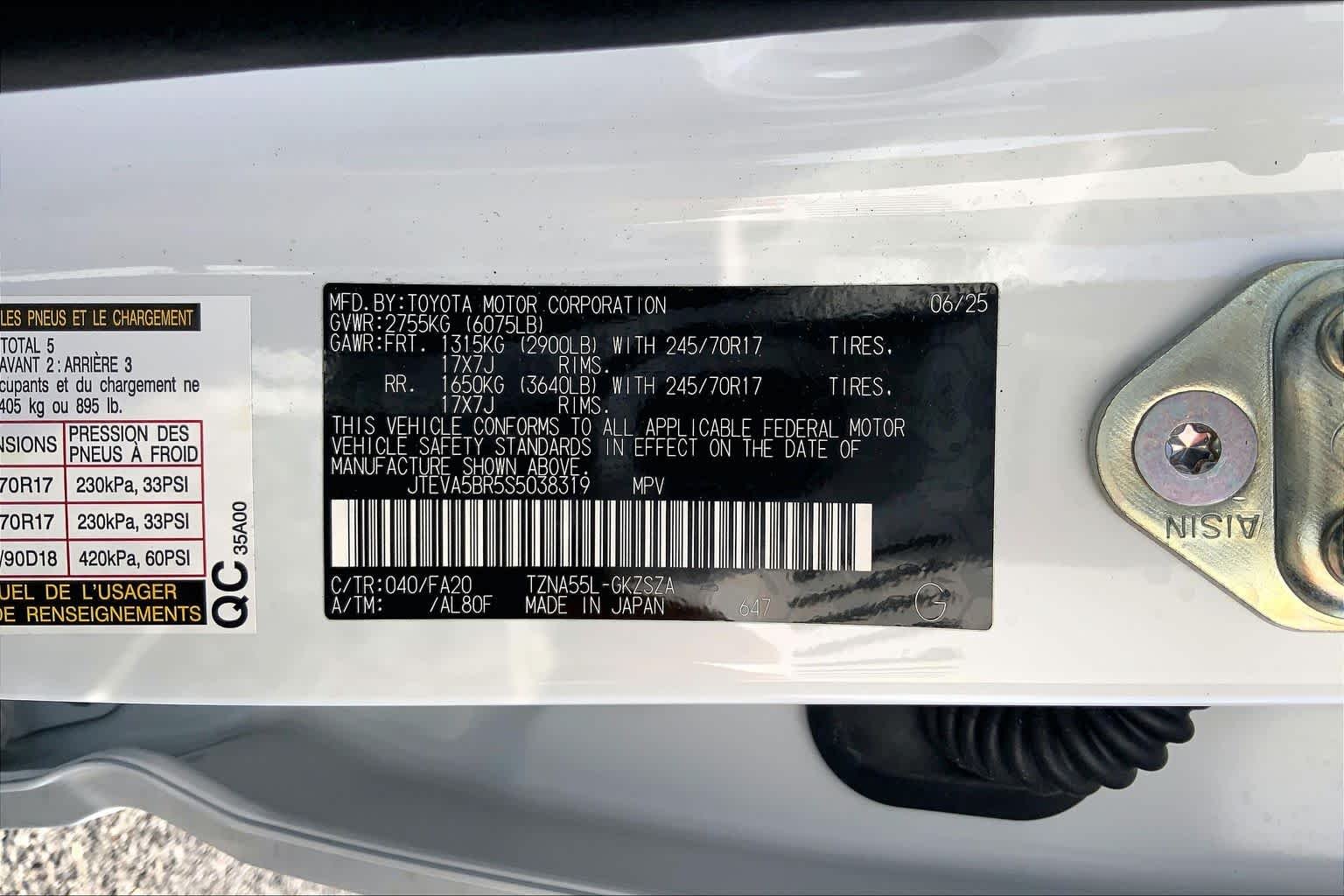 Used 2025 Ice Cap Toyota SR5 image 36