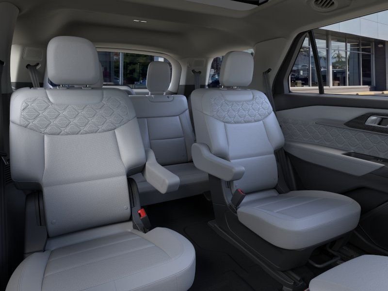 New 2026 White Ford Platinum image 11