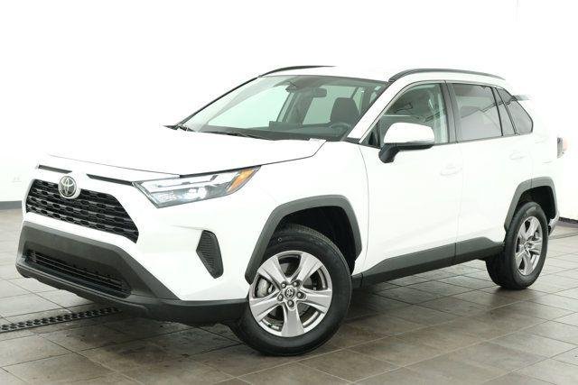 Certified Used 2025 ICE CAP Toyota  image 2