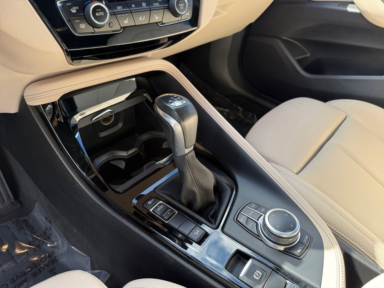 Used 2018 Blue Metallic BMW xDrive28i image 13