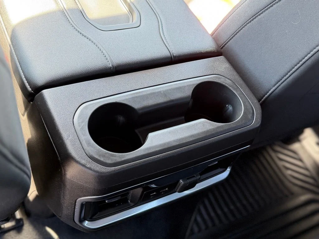 Used 2021 Gray GMC Elevation image 6
