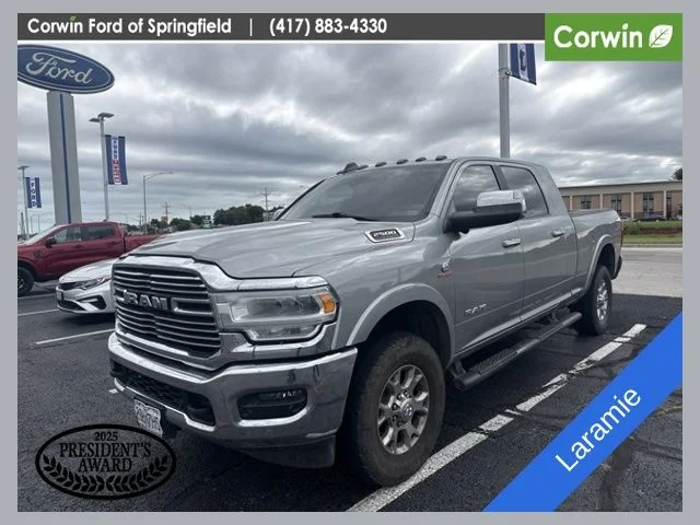Used 2019 Billet Silver Metallic Clearcoat Ram Laramie image 1