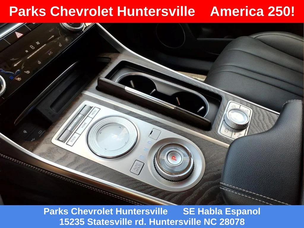 Used 2021 Red Genesis 3.5T image 9