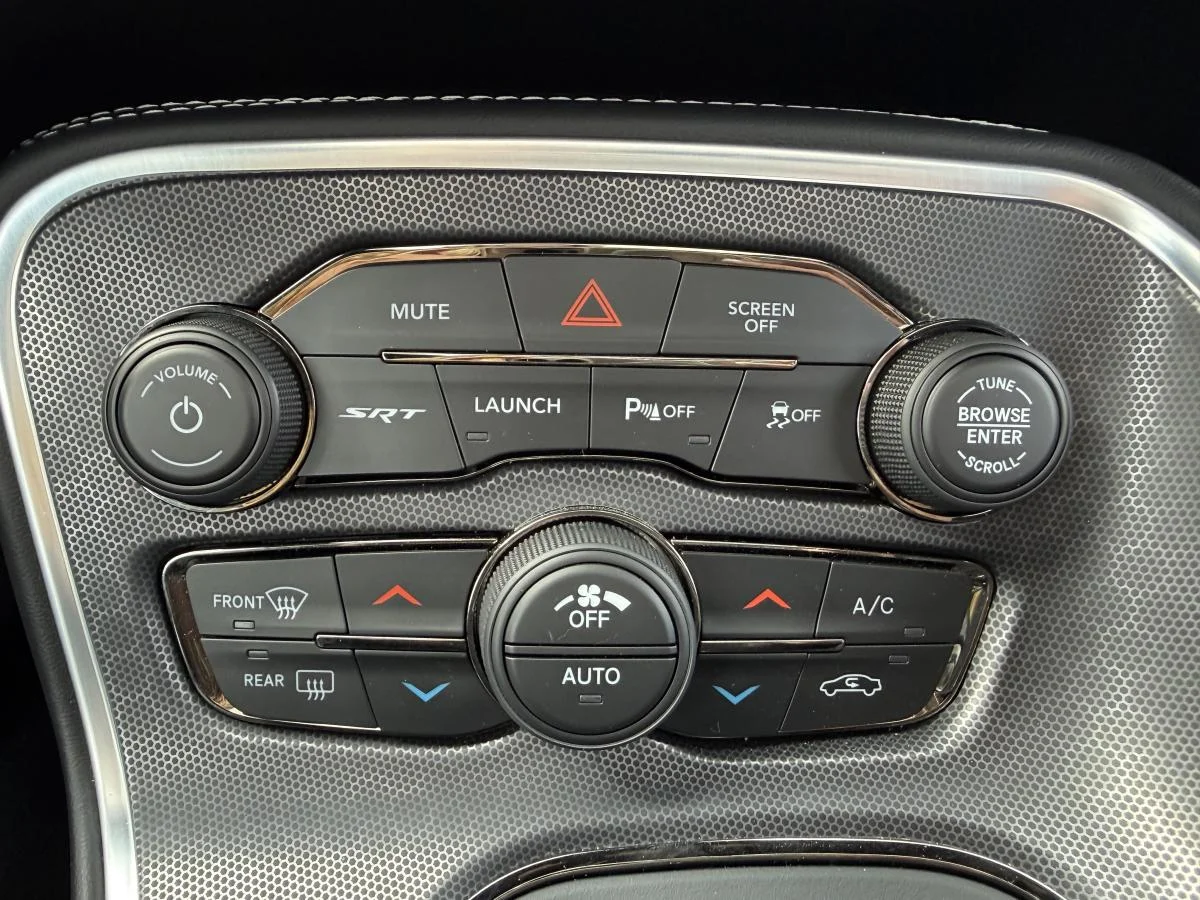 Used 2023 Green Dodge Srt Hellcat image 24
