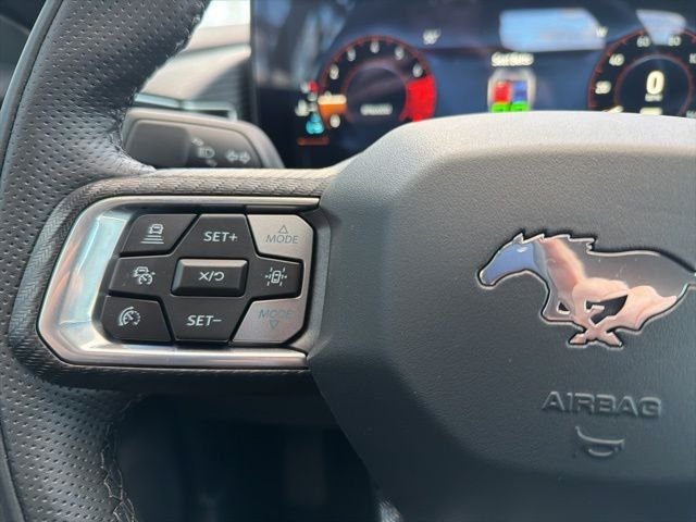 2026 Ford Mustang EcoBoost Premium Convertible - Photo 18