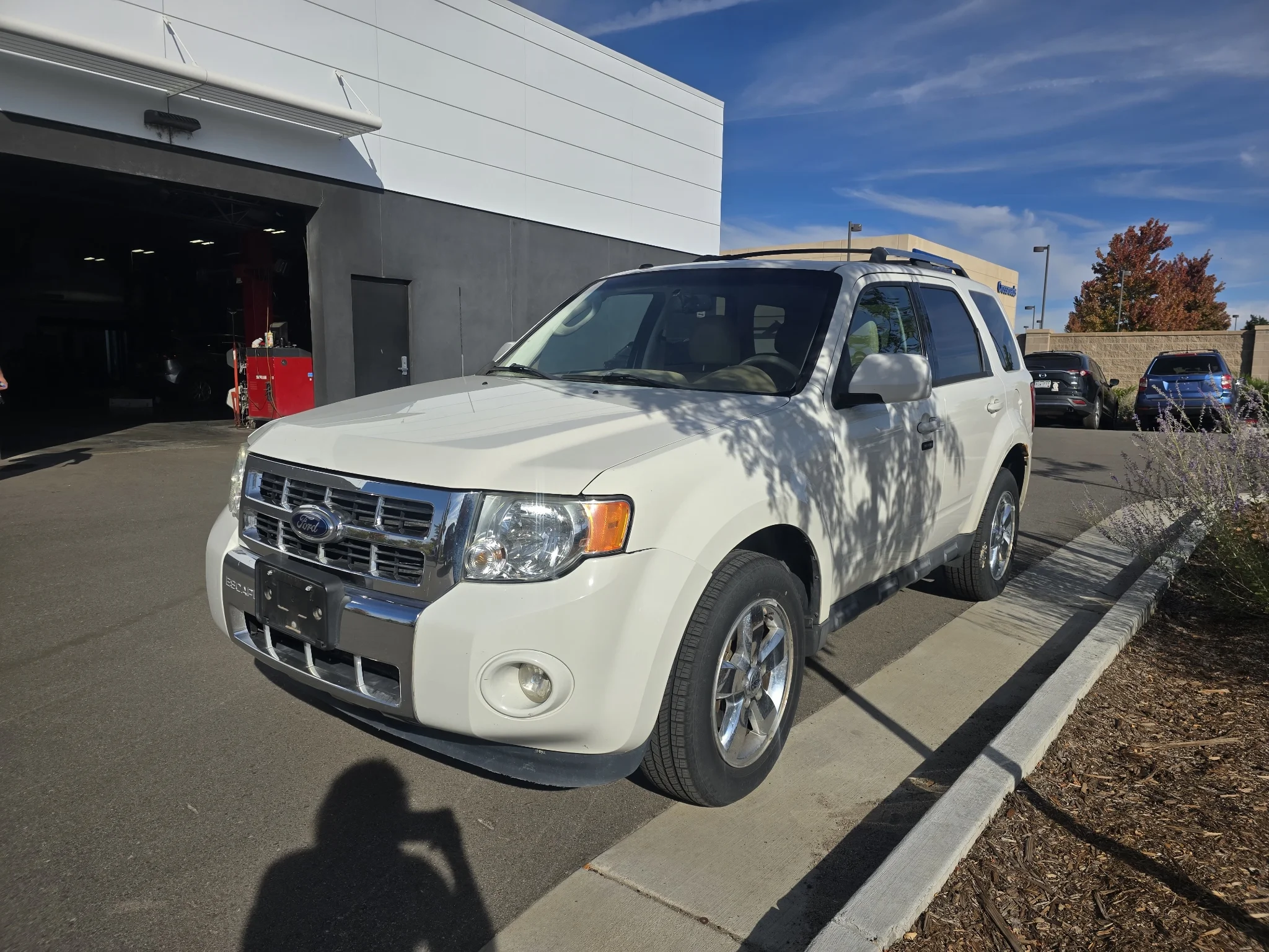 Used 2012 White Suede Ford Limited image 12