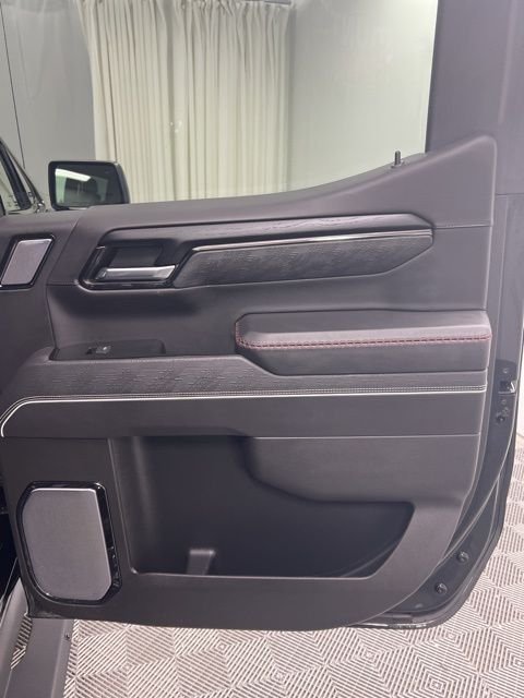 Used 2024 Black GMC AT4X image 18