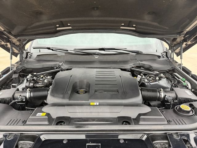 Used 2021 Black Land Rover HST image 19