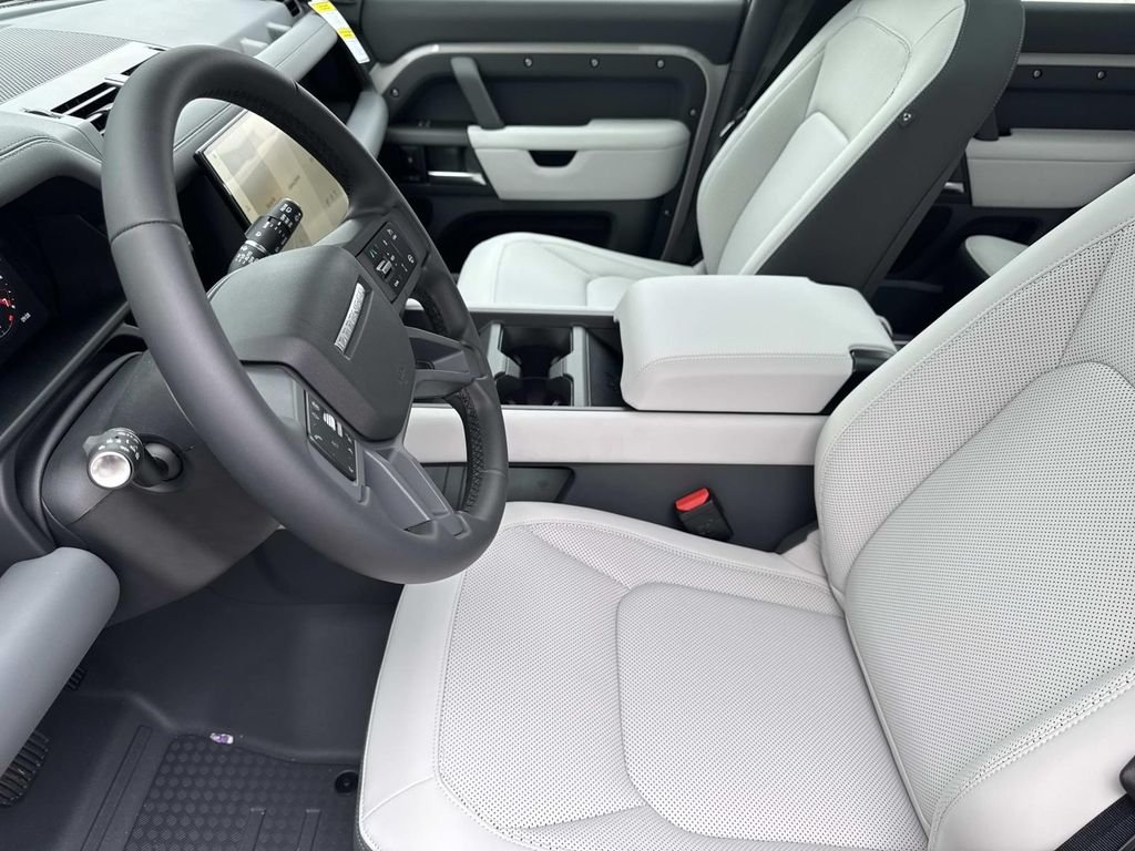 New 2026 Borasco Grey Land Rover X-Dynamic SE image 23