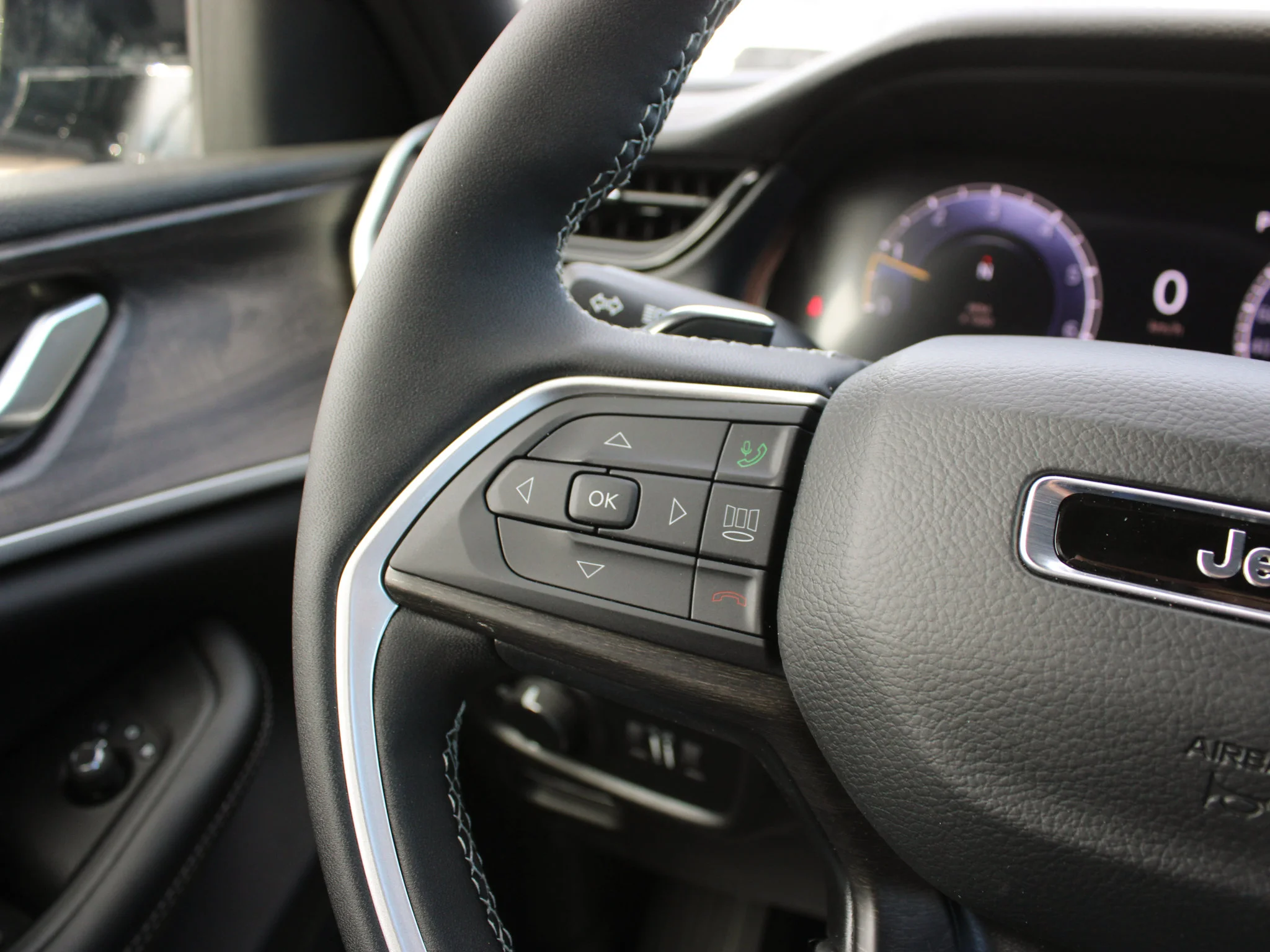 New 2026 Grey Jeep Altitude*, 2.0L Turbo image 16