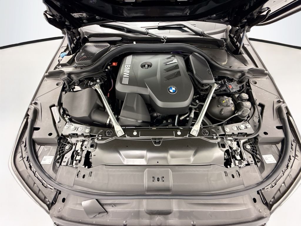 New 2027 Black Sapphire Metallic BMW 530i image 28