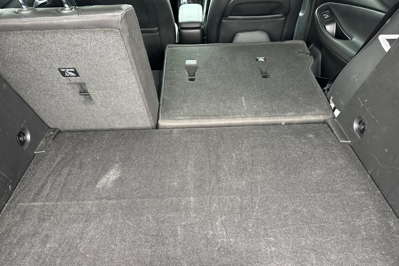Used 2021 Summit White Buick Preferred image 15