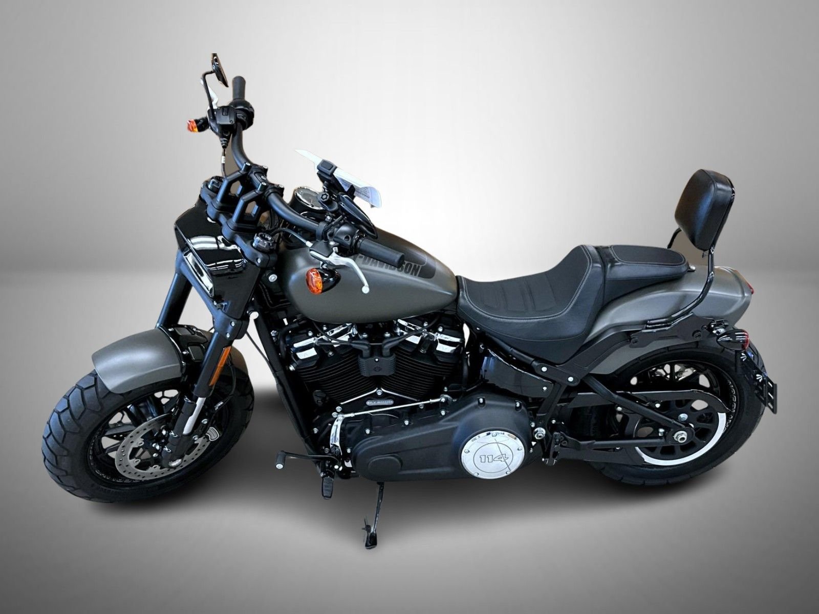 Used 2018 Gray Harley-Davidson FAT BOB image 8