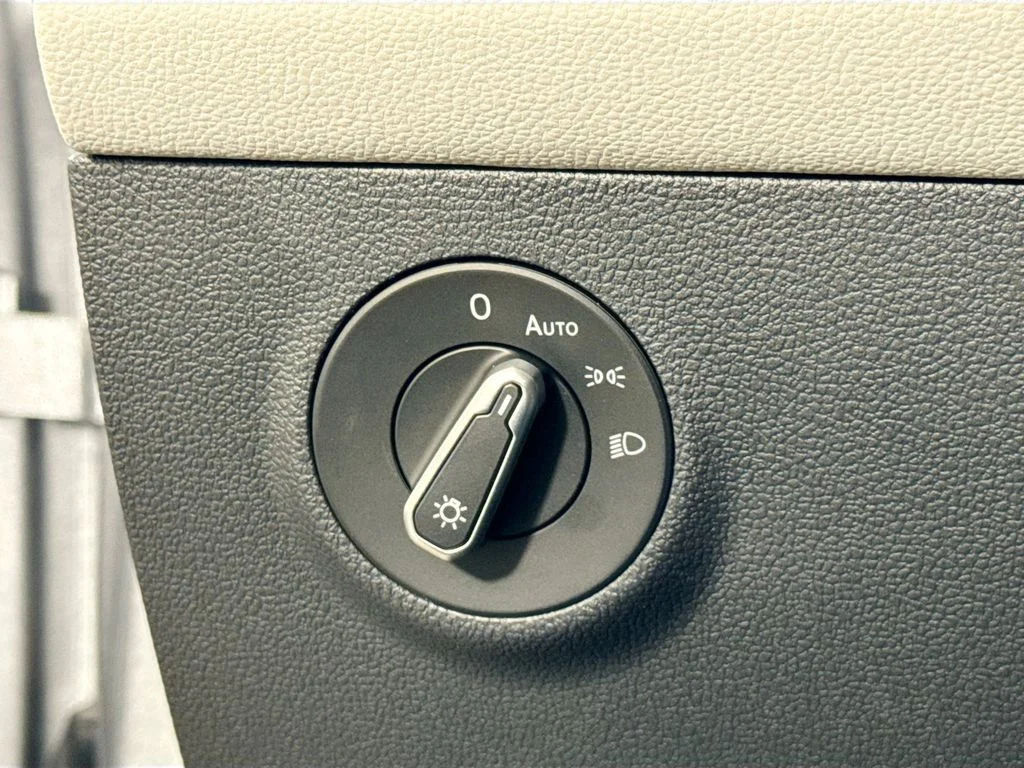 2026 Volkswagen Taos SEL - Photo 41