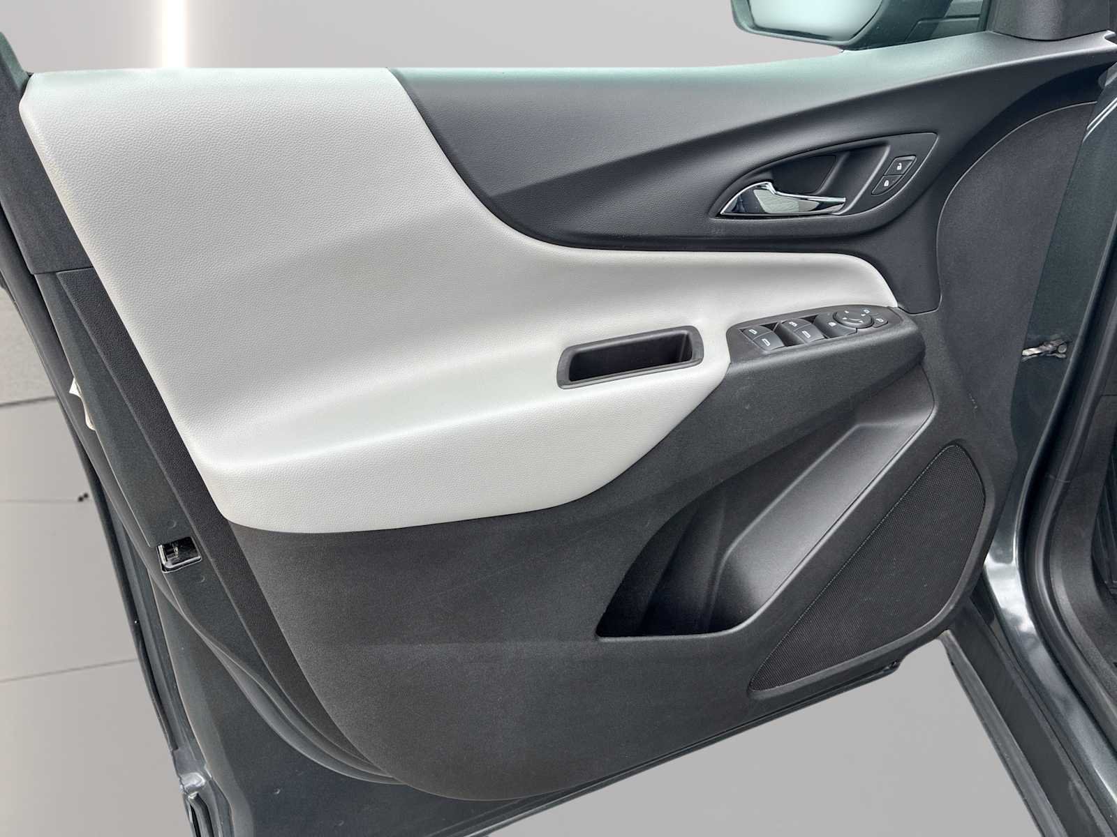 2021 Chevrolet Equinox LT - Photo 21