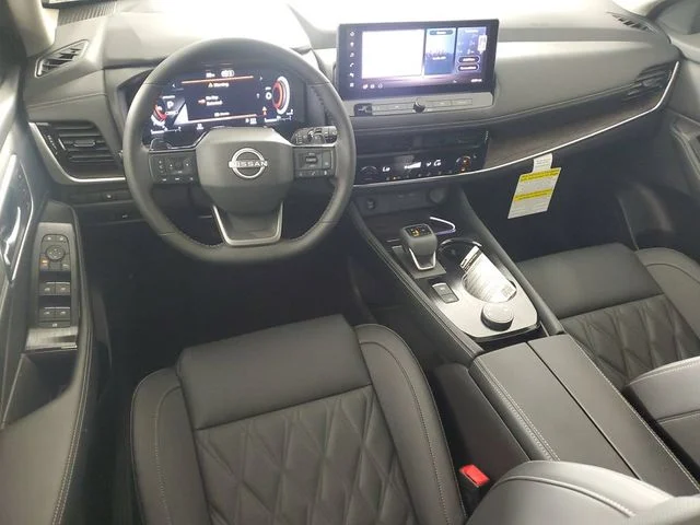 New 2026 Super Black Nissan Platinum image 18