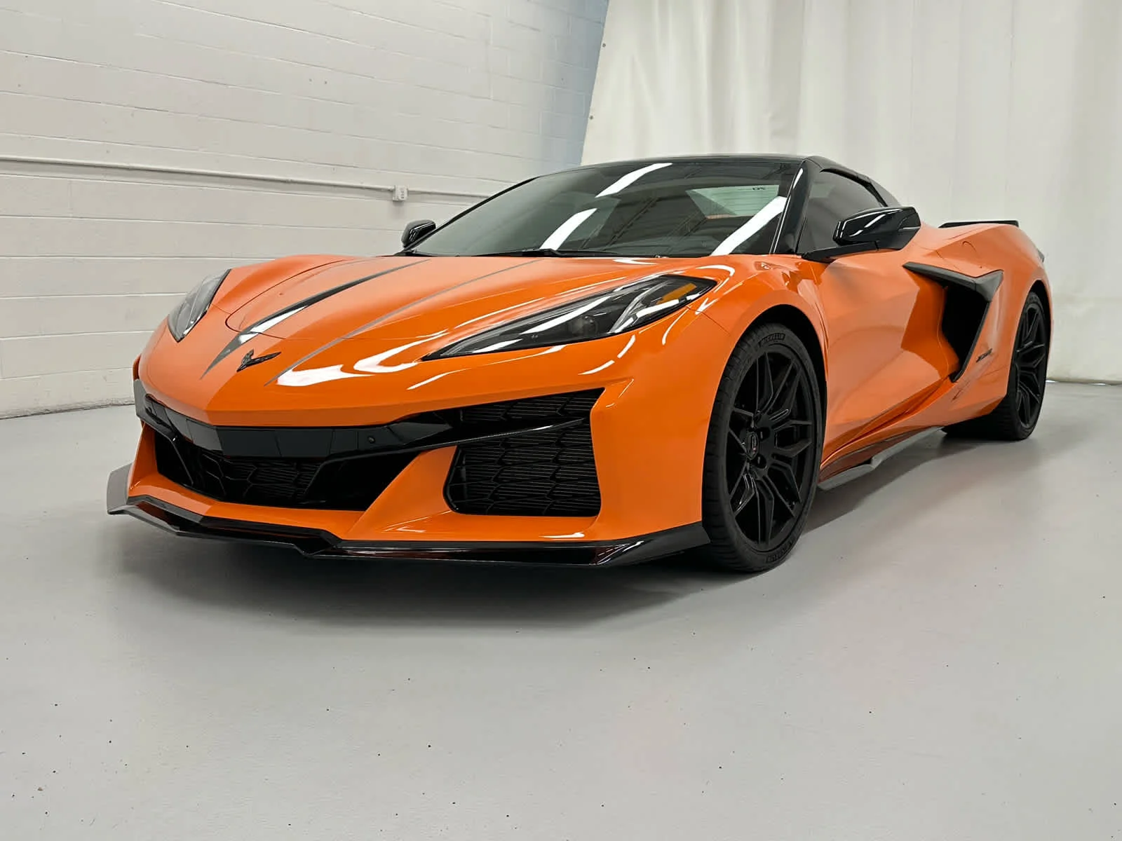 Used 2023 Amplify Orange Tintcoat Chevrolet 2LZ image 11