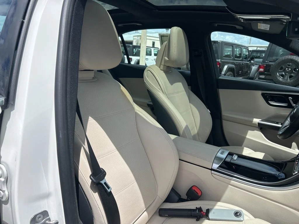 Used 2025 White Mercedes-Benz C 300 image 22