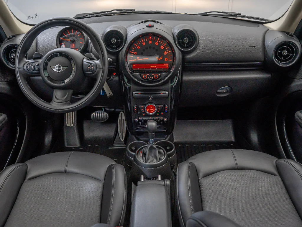 Used 2015 Blazing Red MINI  image 35