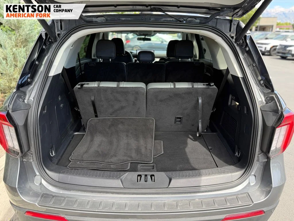 Used 2025 Gray Ford Active image 29
