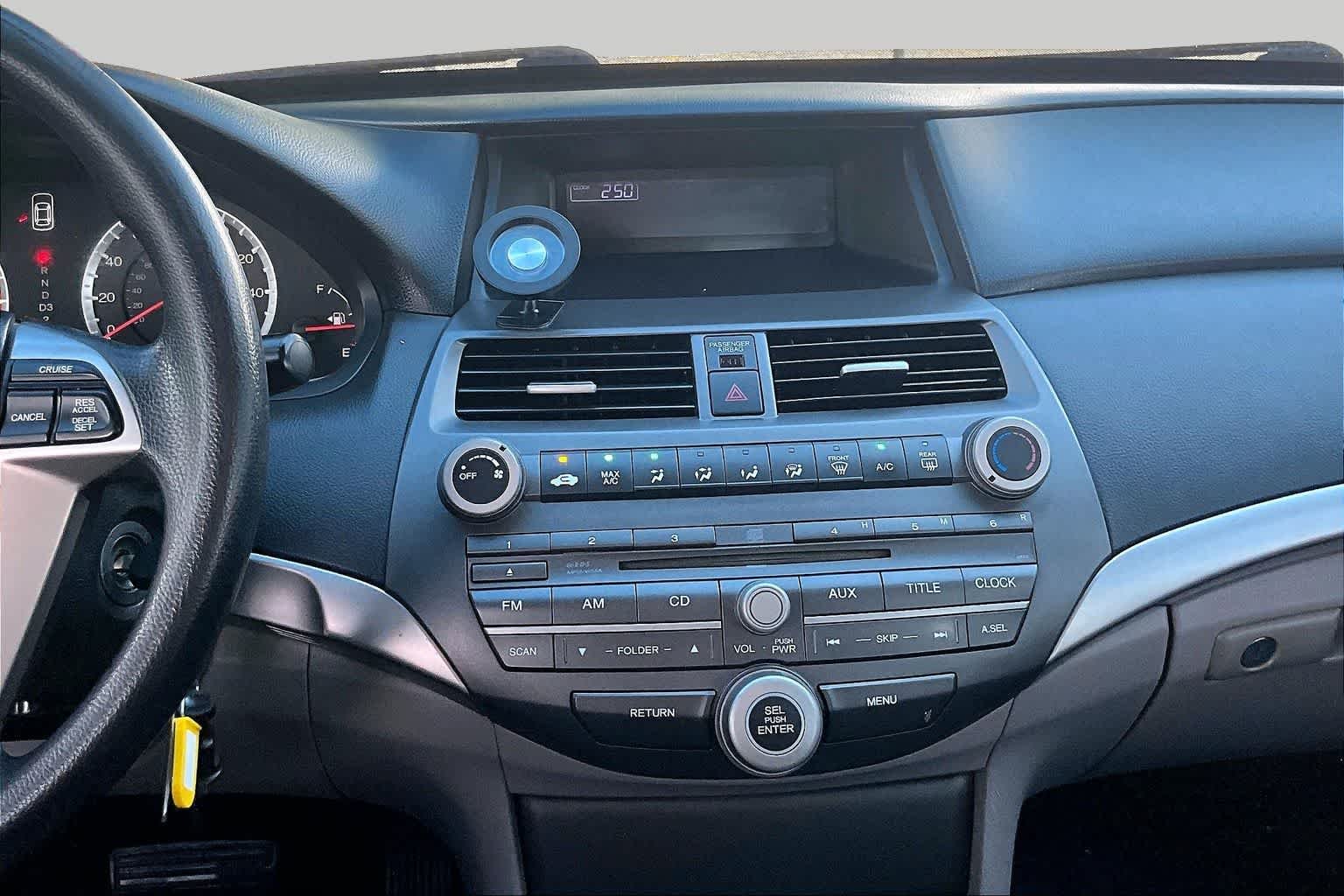 Used 2012 Polished Metal Metallic Honda LX image 6