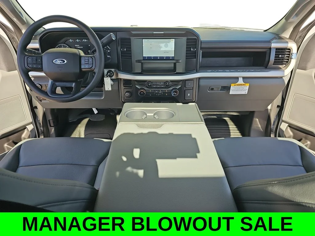 2026 Ford F-350 Super Duty Chassis Cab XL - Photo 42