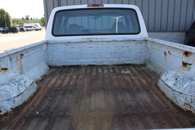 Used 1996 White Ford XL image 27