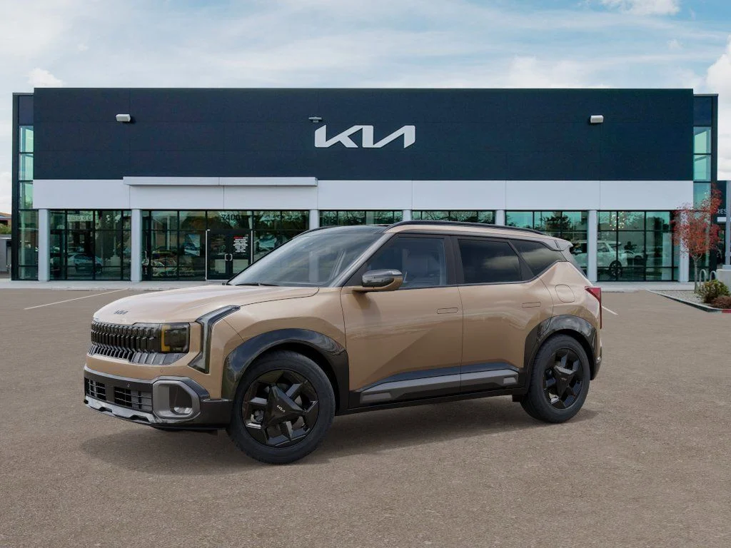 New 2027 Brown Kia X-Line image 3