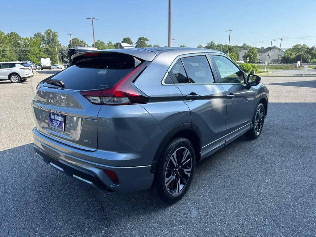 New 2026 Mercury Gray Metallic Mitsubishi SEL S-AWC image 4