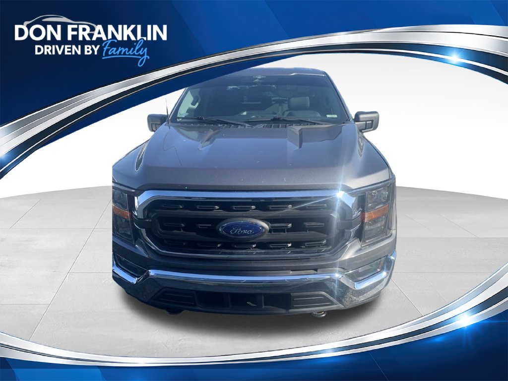 Used 2023 Gray Ford XLT image 1