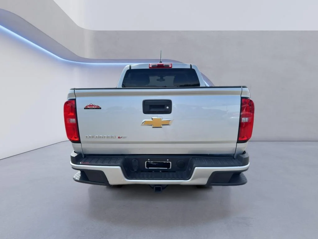 Used 2019 Silver Ice Metallic Chevrolet 4WD Work Truck image 7