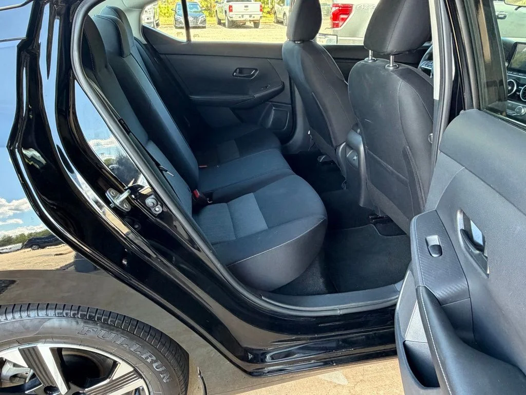 Used 2025 Super Black Nissan SV image 9