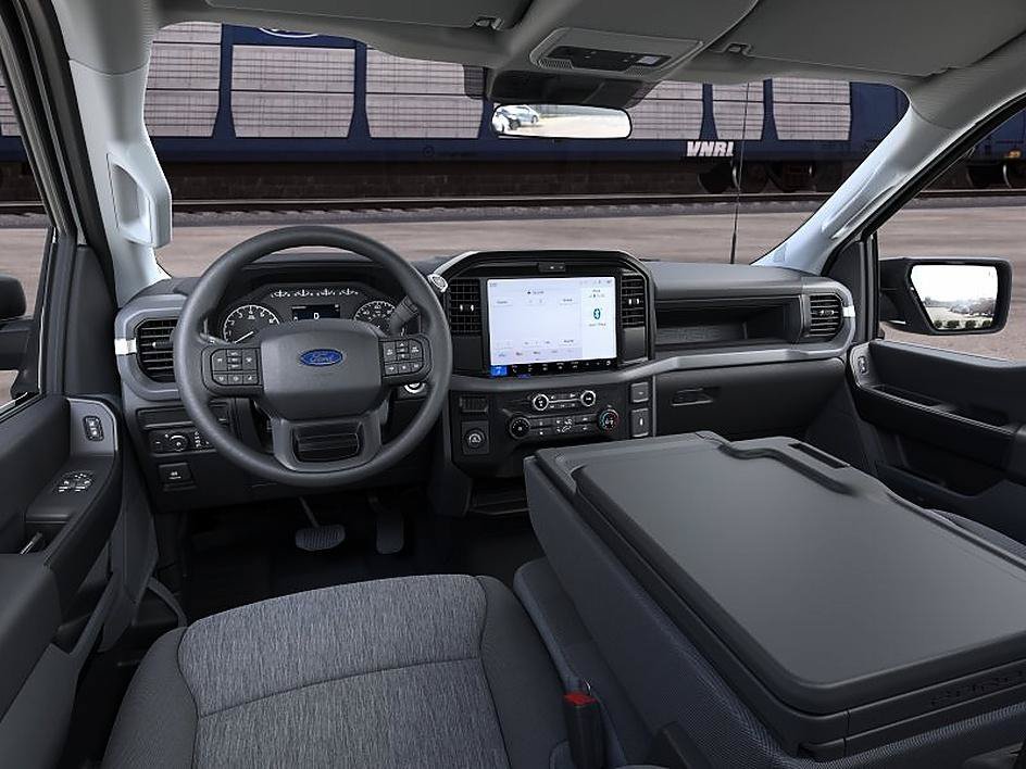 New 2026 Oxford White Ford XL image 9