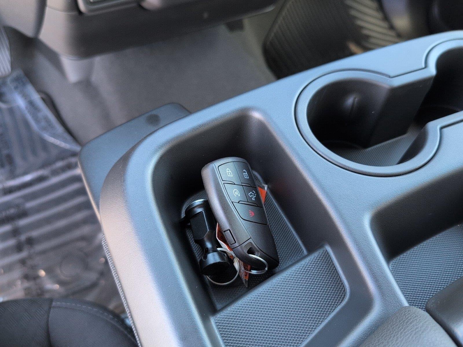 2026 Chevrolet Silverado 1500 Custom - Photo 19