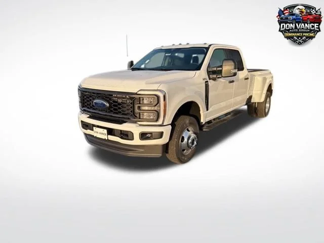 2026 Ford F-350 XL 4x4 Crew Cab 8' Box DRW's photo