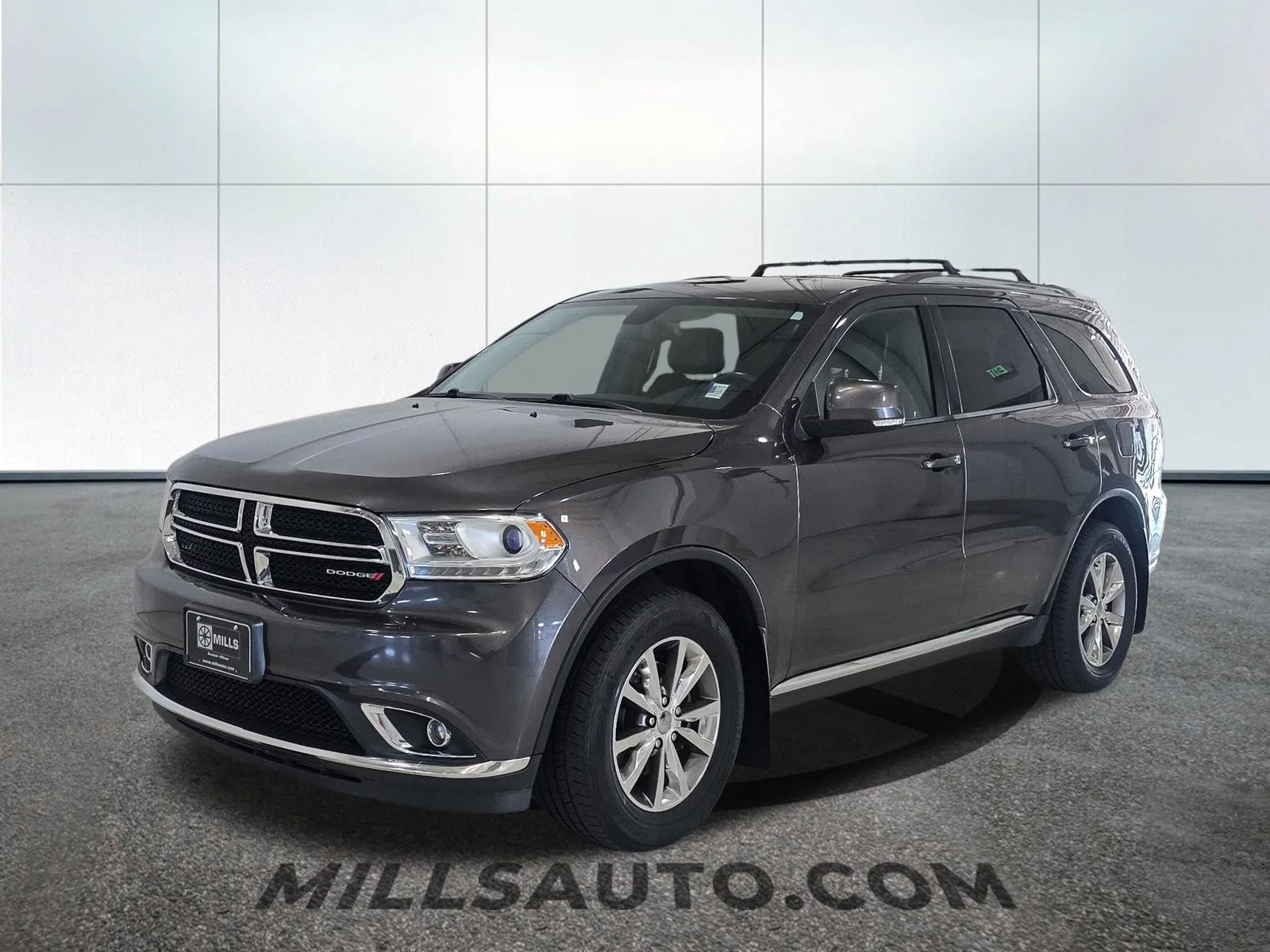 Used 2015 Gray Dodge Limited image 2