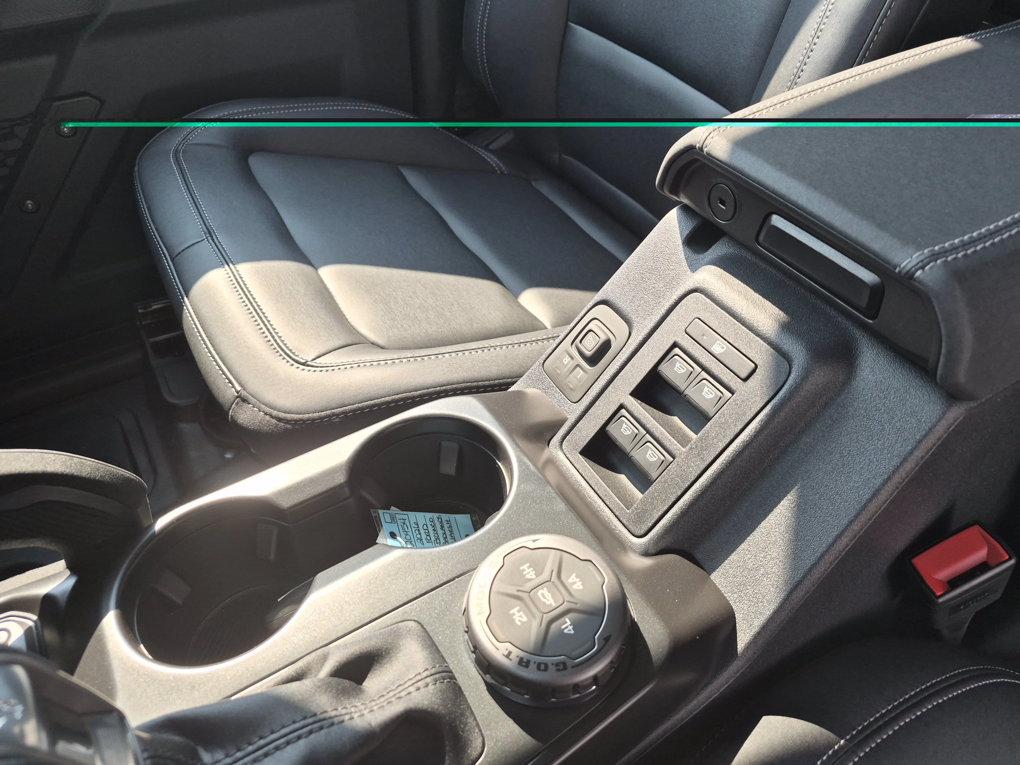 New 2026 Marsh Gray Ford Badlands® image 4