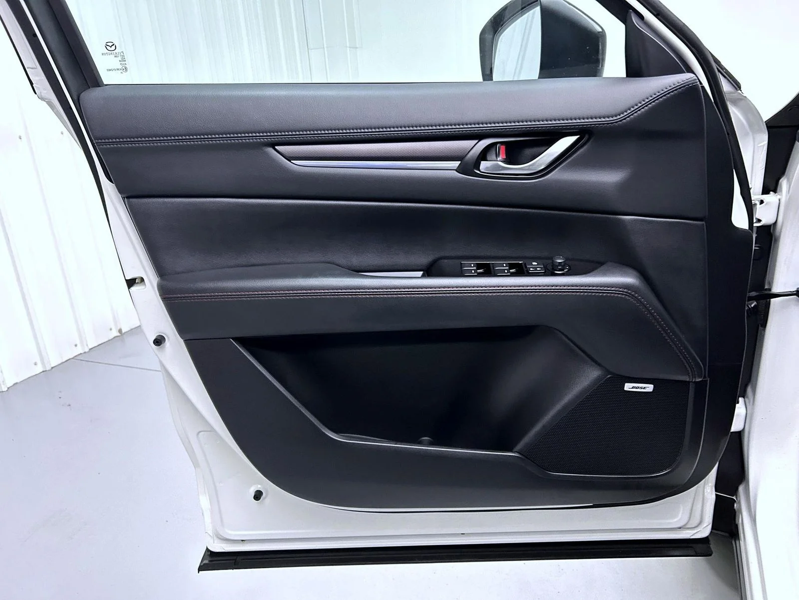 Used 2025 White Mazda 2.5 S Carbon Edition image 9