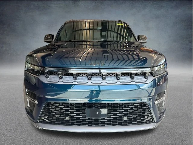New 2026 Fathom Blue Pearl-Coat Exterior Paint Jeep Limited Altitude image 2