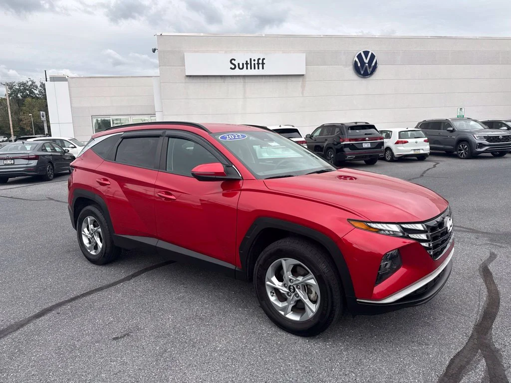 Used 2022 Calypso Red Hyundai SEL image 17