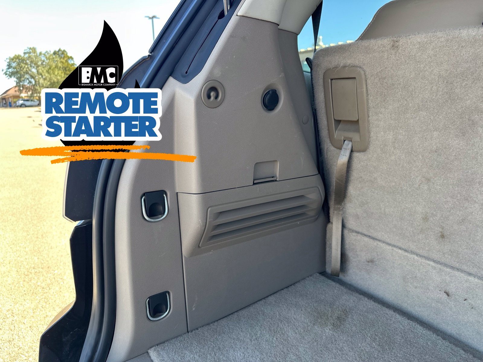 Used 2016 Black GMC Denali image 32