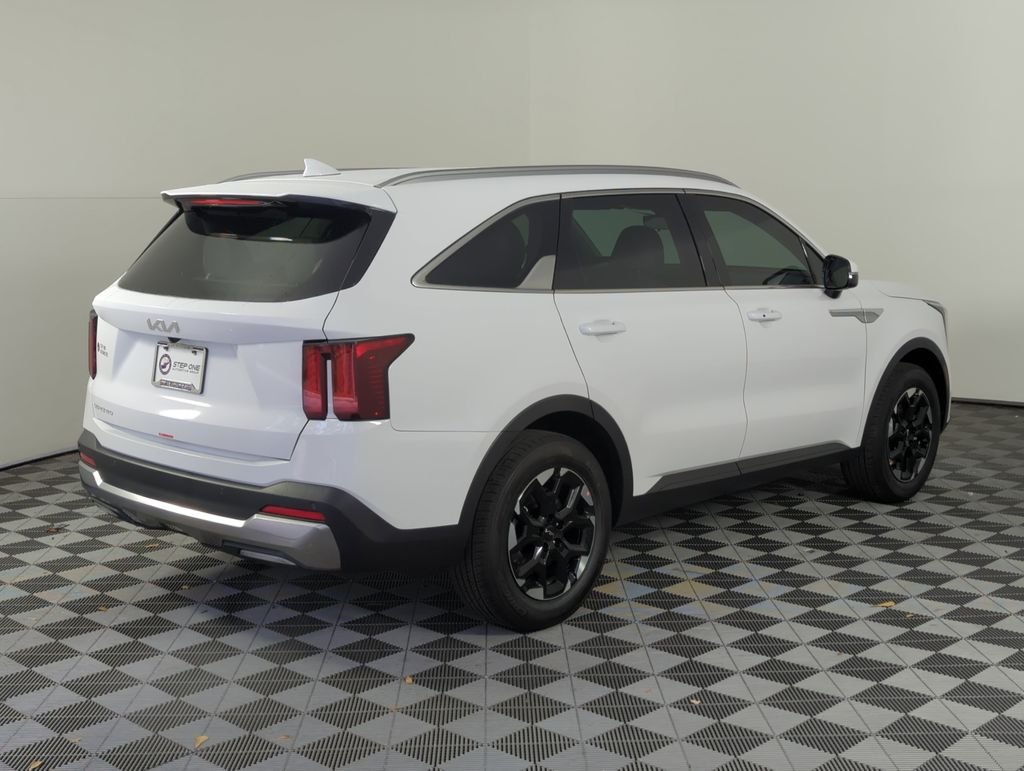 New 2026 Glacial White Pearl Kia S image 7
