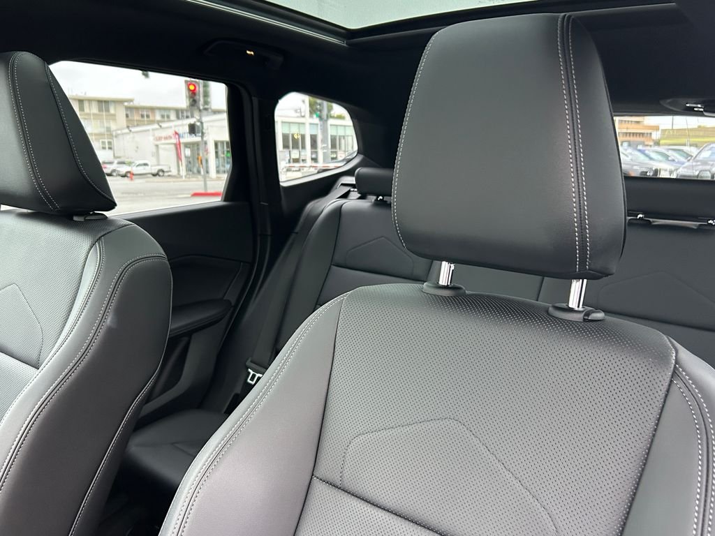 Certified Used 2023 Alpine White BMW xDrive28i image 14