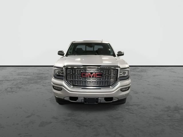 Used 2018 QUICKSILVER METALLIC GMC Denali image 3