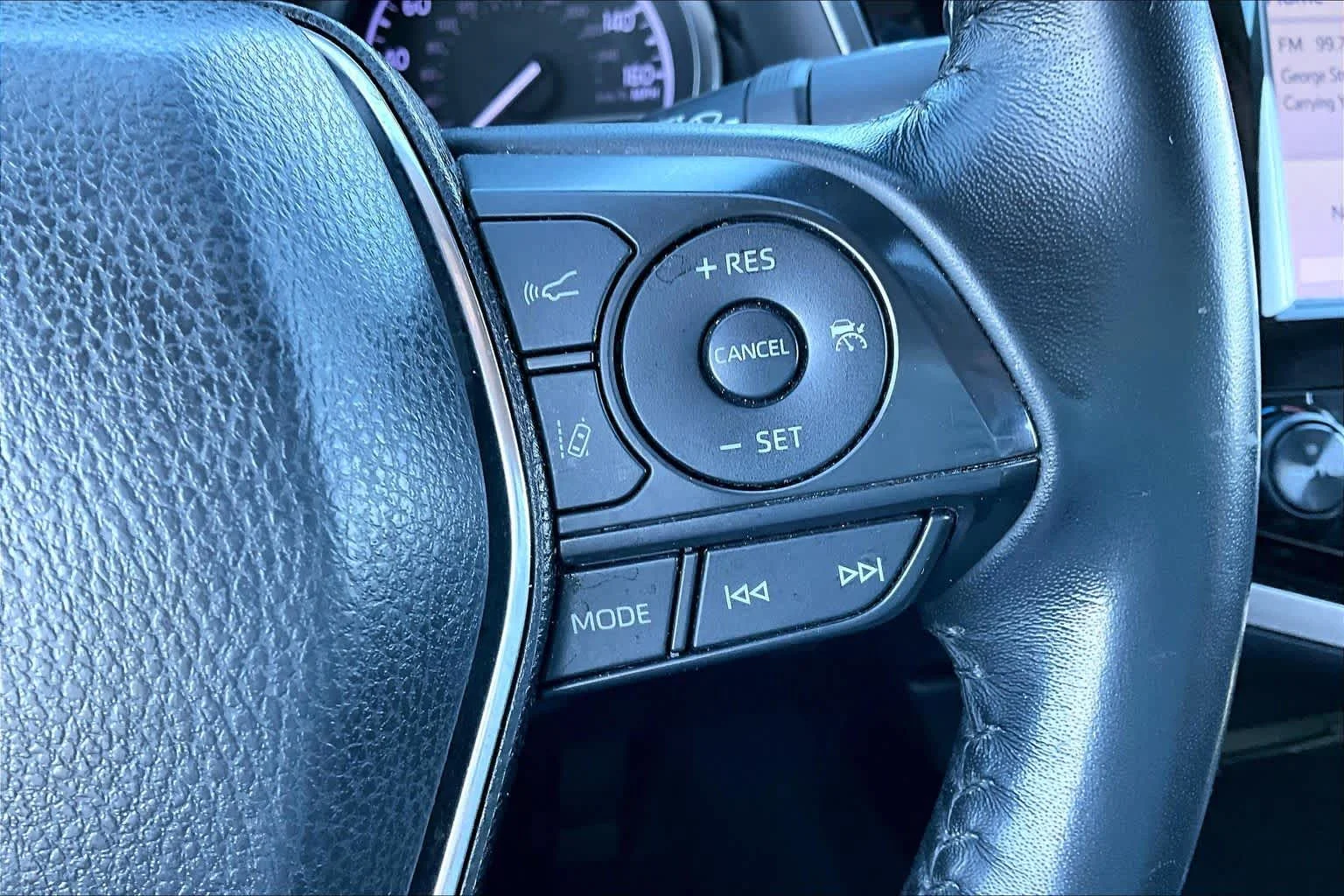 Used 2019 Galactic Aqua Mica Toyota SE image 21