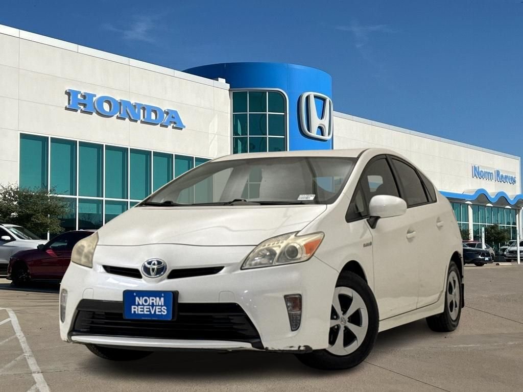 2012 Toyota Prius Two's photo