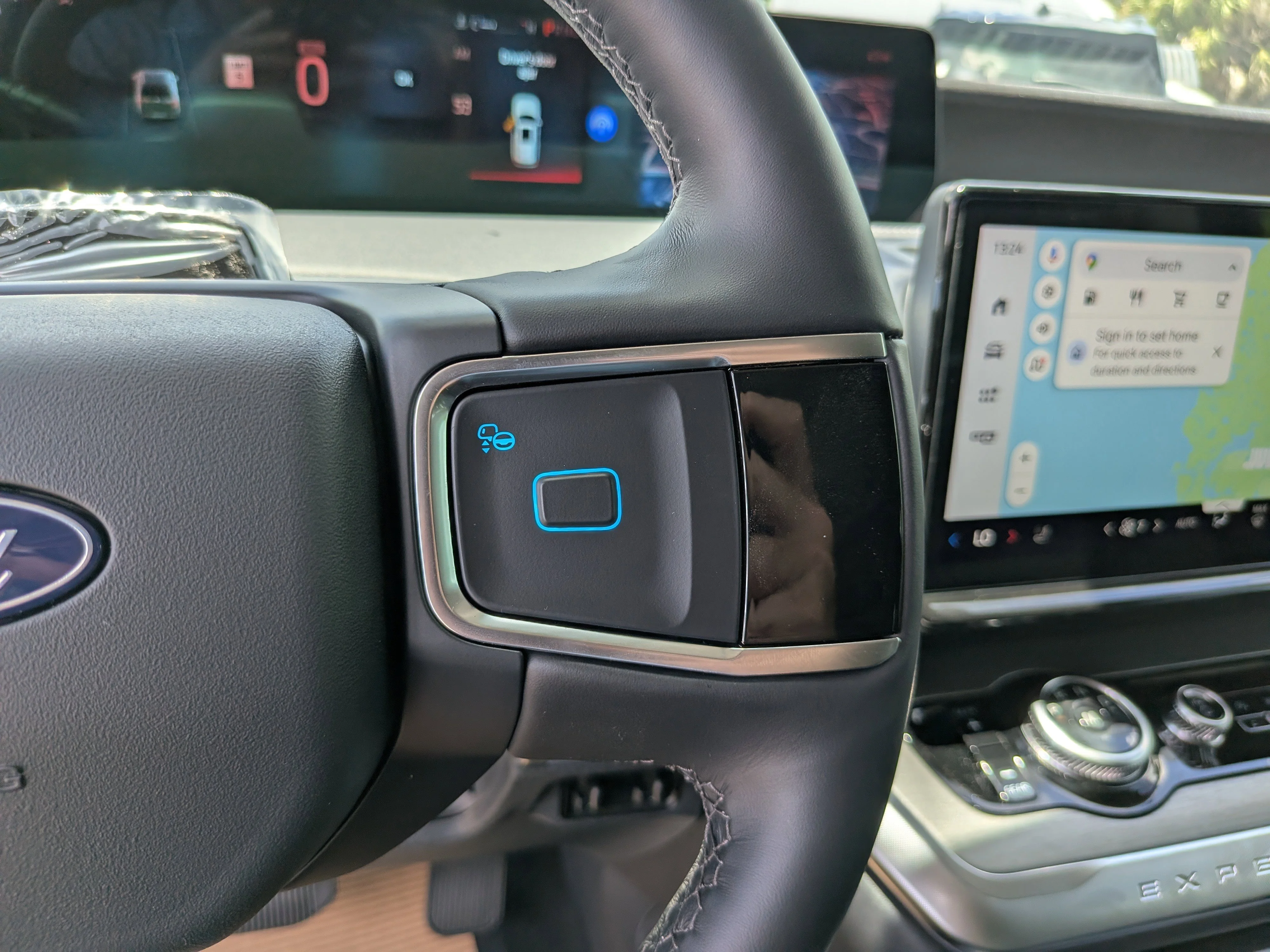 New 2026 Agate Black Metallic Ford Platinum® image 28