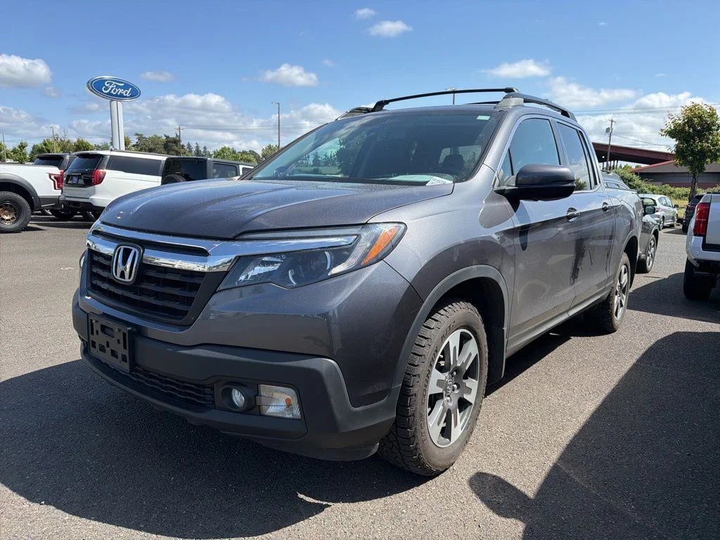 2019 Honda Ridgeline RTL-T AWD's photo