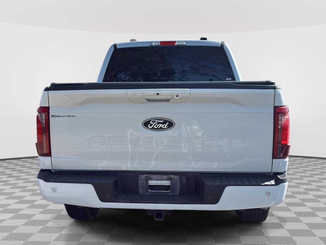 Used 2024 Oxford White Ford XLT image 12